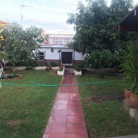 Bonito Chalet En La Cala Con Gran Jardin Privado *