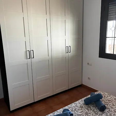 Bonito Chalet En La Cala Con Gran Jardín Privado Vakantiehuis *